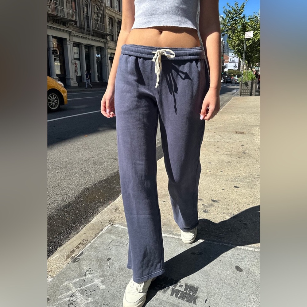Brandy Melville Anastasia tie sweatpants